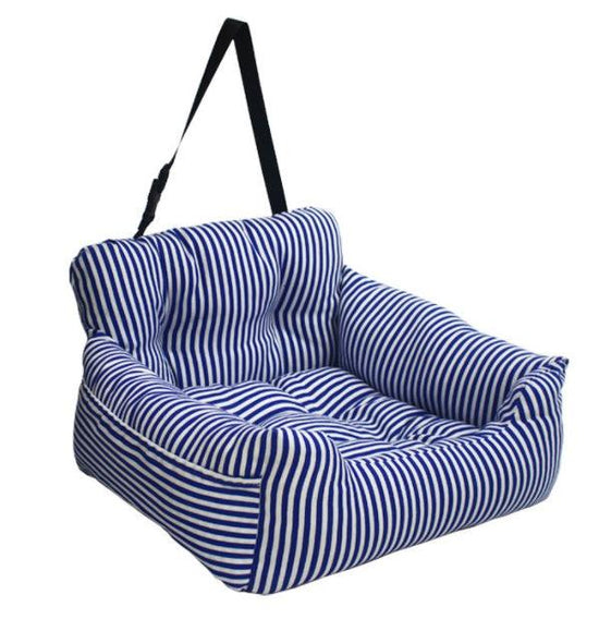 Car pet seat and kennel for cats and dogs, providing a secure and comfortable travel