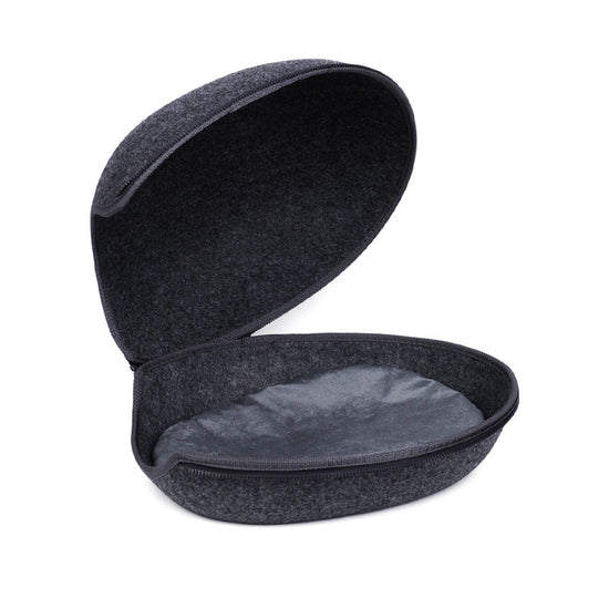 Creative felt pet nest made from breathable felt cloth in light grey, providing a cozy and stylish bed for pets inner