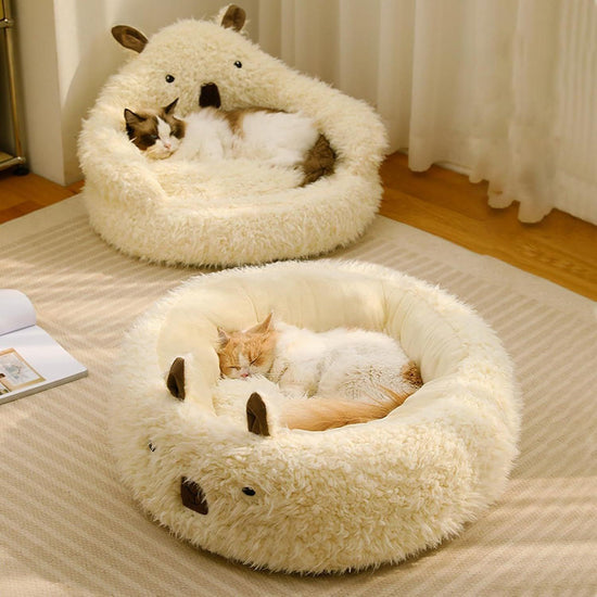 Cute alpaca pet bed for dogs and cats, providing a soft and cozy resting spot for your furry friend