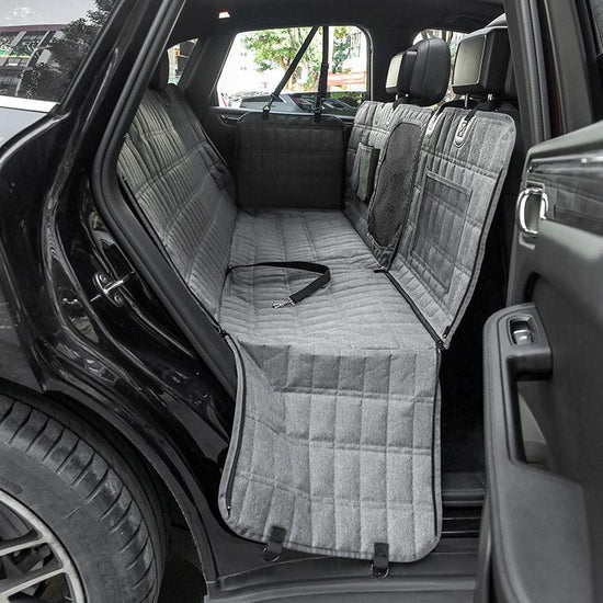 Detachable split pet car rear seat mat, providing a comfortable and protective surface for your pet during travel