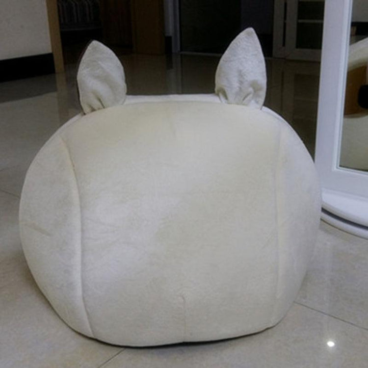 Comfortable and soft pet bed, perfect for cats and dogs to relax and sleep
