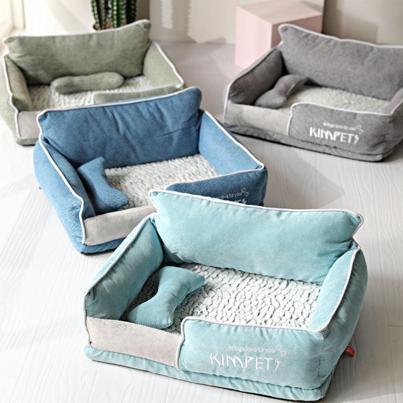 Memory foam dog bed and cat litter, providing ultimate comfort and support for pets of all sizes